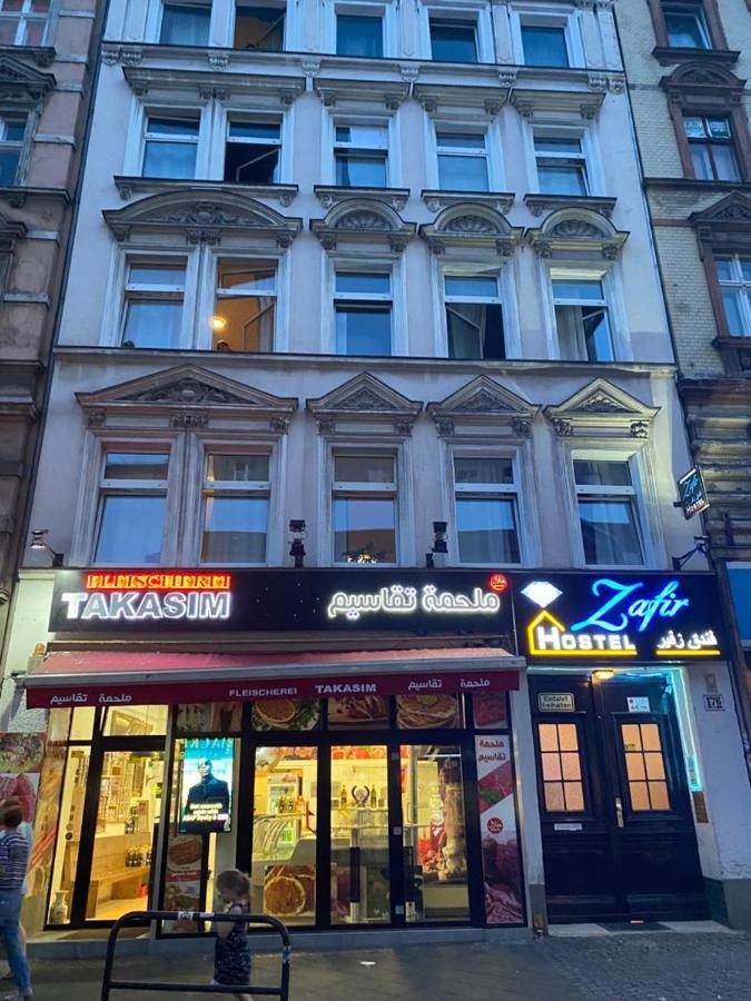 Hotel Hostel Zafir - Berlin — Photos 3
